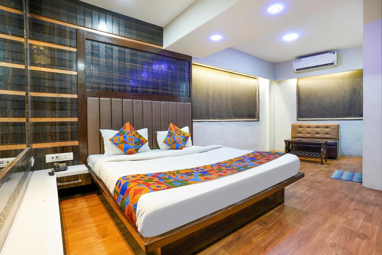 Fabexpress Vinyasa Residency Hotel Bajandar Kültér fotó