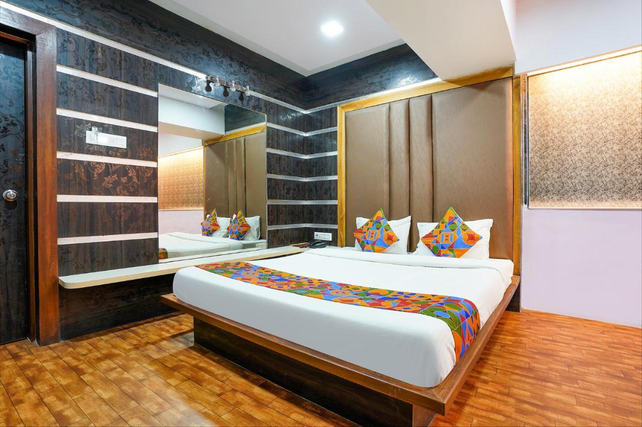 Fabexpress Vinyasa Residency Hotel Bajandar Kültér fotó