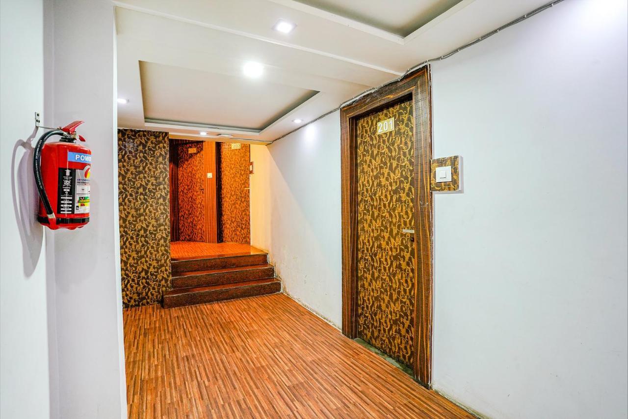 Fabexpress Vinyasa Residency Hotel Bajandar Kültér fotó
