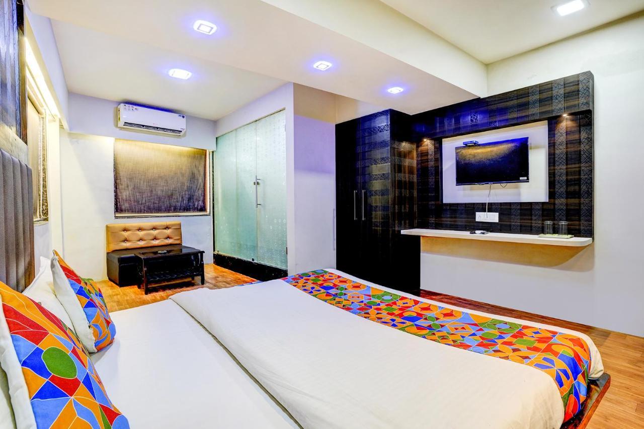 Fabexpress Vinyasa Residency Hotel Bajandar Kültér fotó