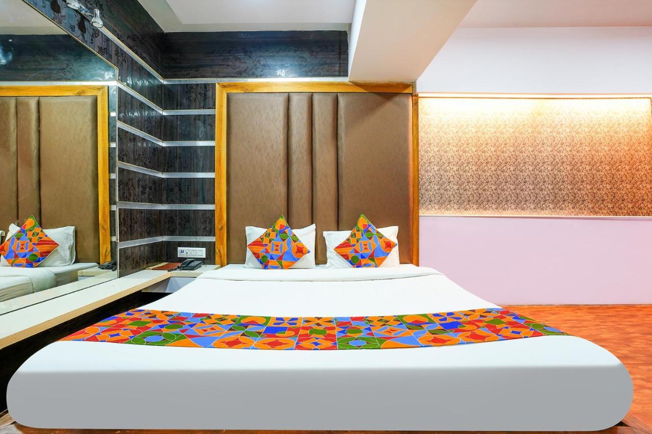 Fabexpress Vinyasa Residency Hotel Bajandar Kültér fotó